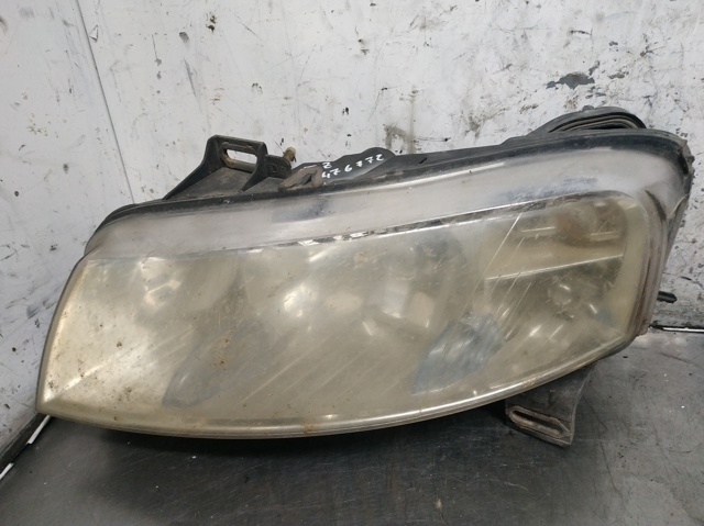Faro izquierdo Fiat Stilo 192