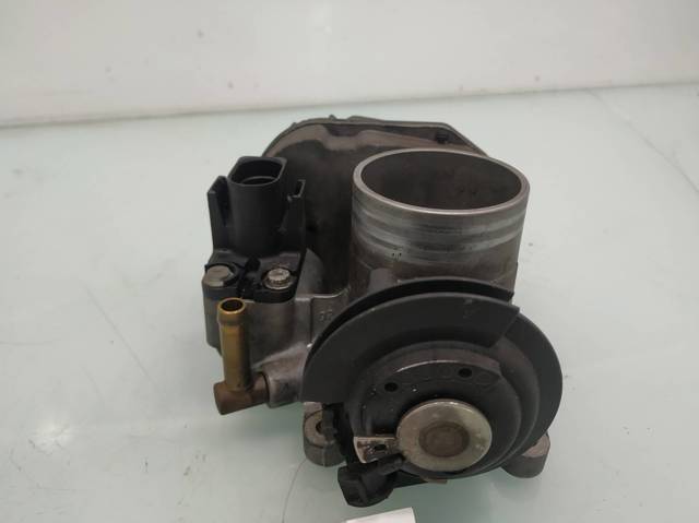 408237130002 VAG Cuerpo de aceleración completo  comprar en Jaén
