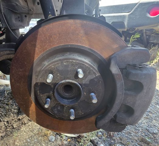 410014GA0A Pinza de freno delantera derecha  disponible Málaga