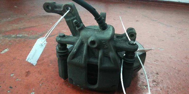 410016711R RENAULT Pinza de freno delantera derecha  en stock Gandía