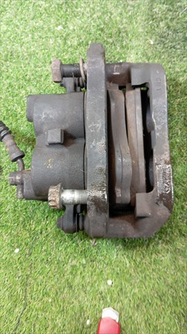 41001EB30A Pinza de freno delantera derecha  comprar en Reus