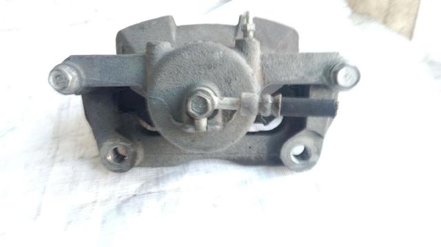 41001JD00A Pinza de freno delantera derecha  en stock Castellón