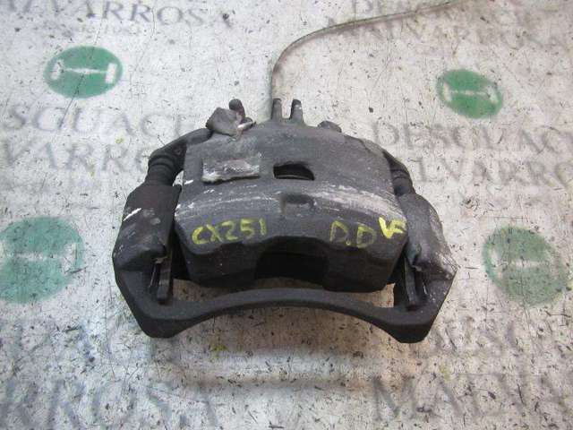 NISSAN 41001JX50B Pinza de freno delantera derecha  en stock Terrassa