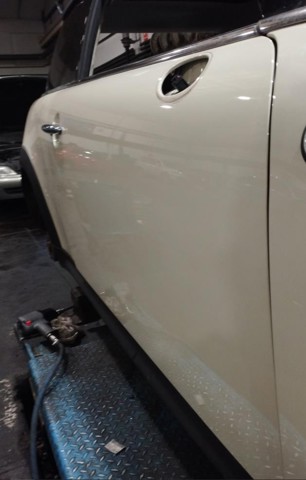BMW 41002755936 Puerta delantera derecha comprar Pamplona