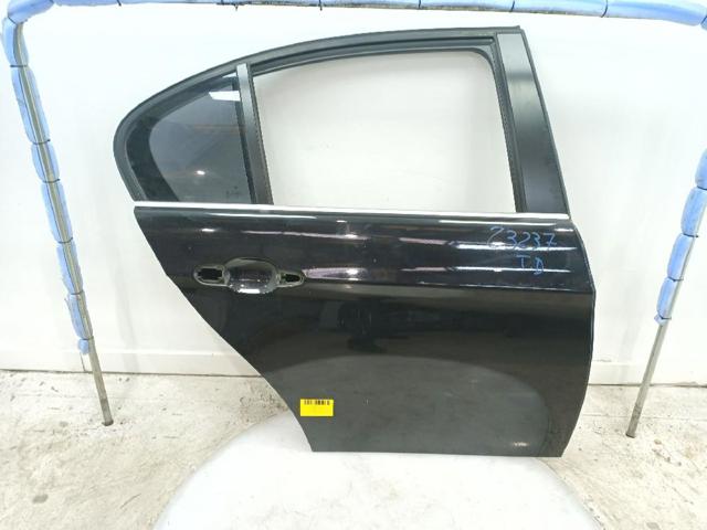 BMW 41007203648 Puerta trasera derecha  en stock Terrassa