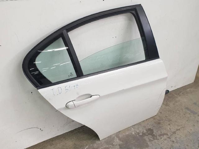 41007203648 BMW Puerta trasera derecha  en stock Huelva