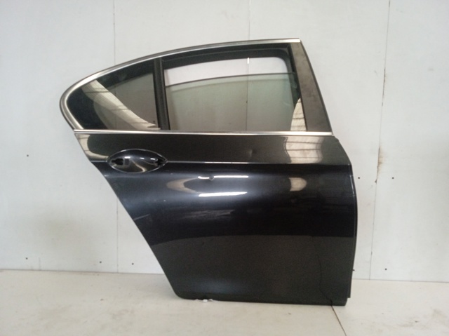 Puerta trasera derecha 41007206114 BMW