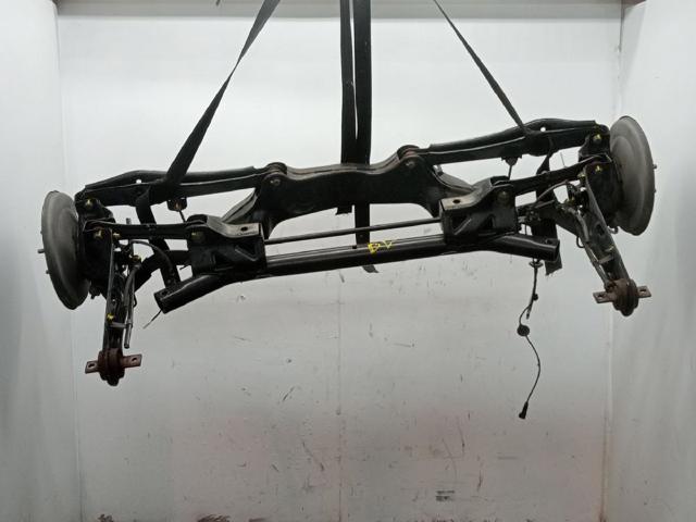 Subchasis trasero 4100A092 MITSUBISHI