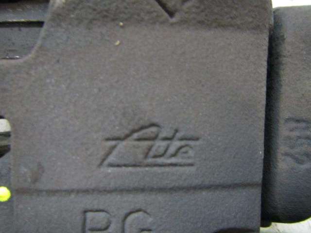 RENAULT 410110001R Pinza de freno delantera izquierda comprar Barcelona