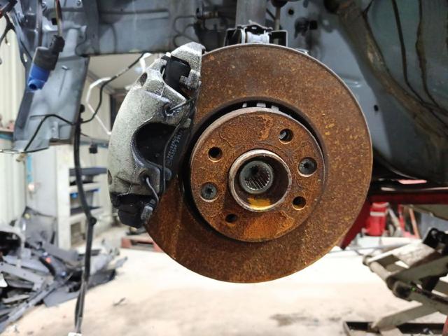 410118579R RENAULT Pinza de freno delantera izquierda comprar Alcalá