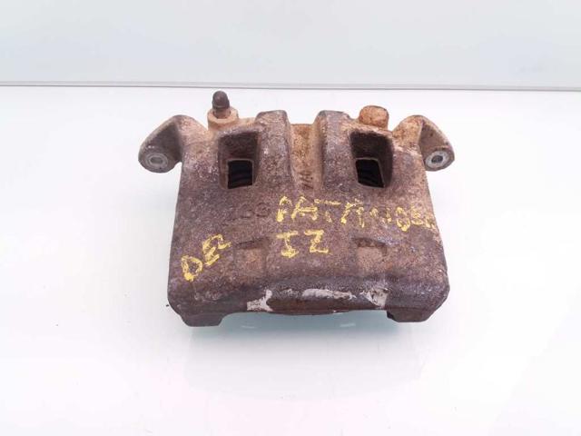 NISSAN 41011EB30A Pinza de freno delantera izquierda  en stock Terrassa