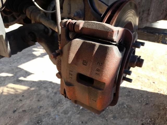 NISSAN 41011JD00A Pinza de freno delantera izquierda  en stock Terrassa