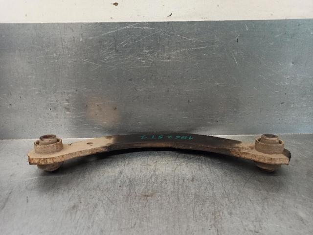 MITSUBISHI 4110A085 Brazo superior de suspensión trasera izquierdo/derecho  comprar en Ponferrada