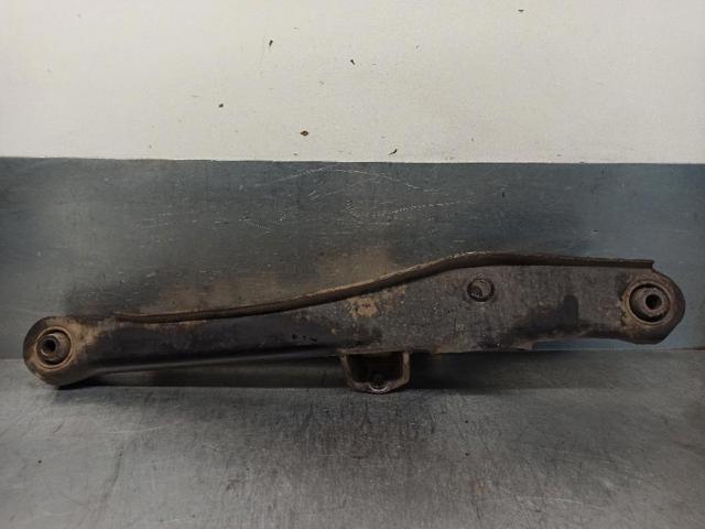 4113A011 MITSUBISHI Brazo inferior trasero izquierdo/derecho  en stock Gandía