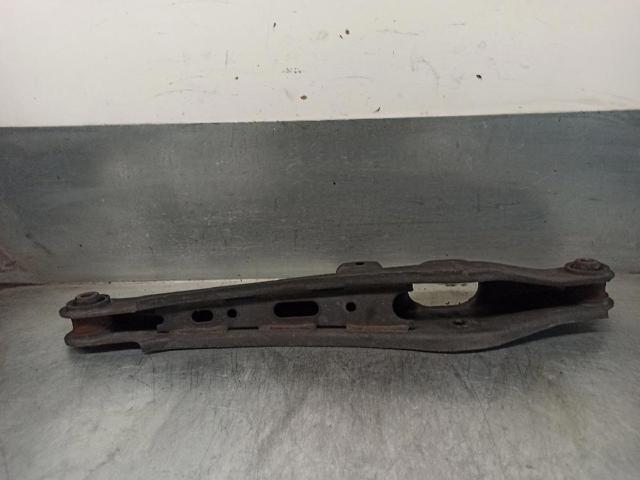 4113A011 MITSUBISHI Brazo inferior trasero izquierdo/derecho  disponible Alicante