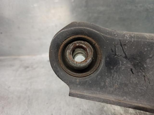 4113A125 Brazo transversal de suspensión trasera  disponible Utrera