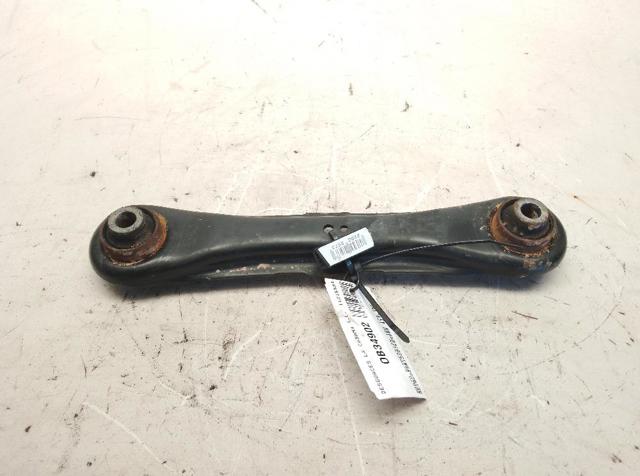 4117A039 MITSUBISHI Barra transversal de la suspensión trasera comprar Alcalá