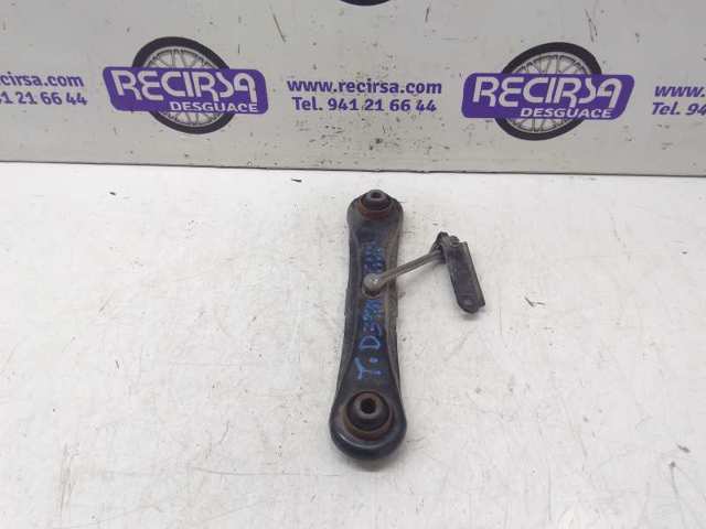 4117A039 MITSUBISHI Barra transversal de la suspensión trasera  comprar en Oviedo