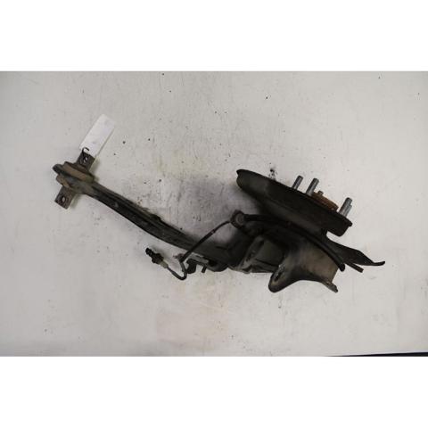 MITSUBISHI 4125A080 Mangueta trasera derecha  disponible Valladolid