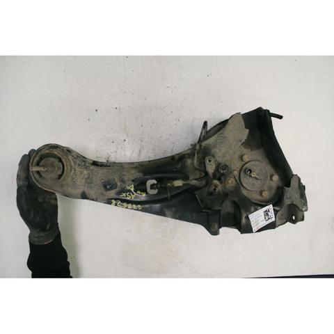 4125A080 MITSUBISHI Mangueta trasera derecha  en stock Huelva