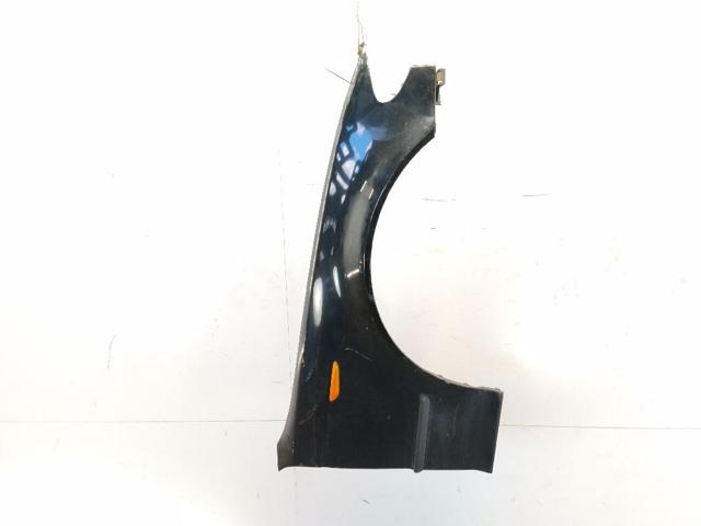 41357042324 BMW Aleta  en stock Córdoba