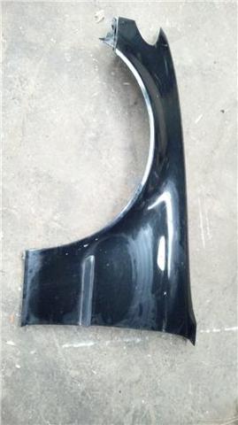 41358240405 Aleta delantera izquierda  comprar en Pontevedra