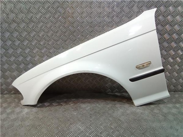 41358240405 BMW Aleta delantera izquierda  en stock Huelva