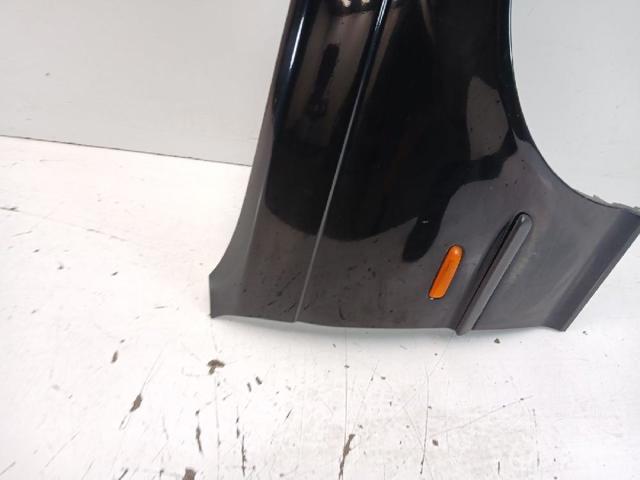 41358240406 Aleta delantera derecha  disponible Málaga
