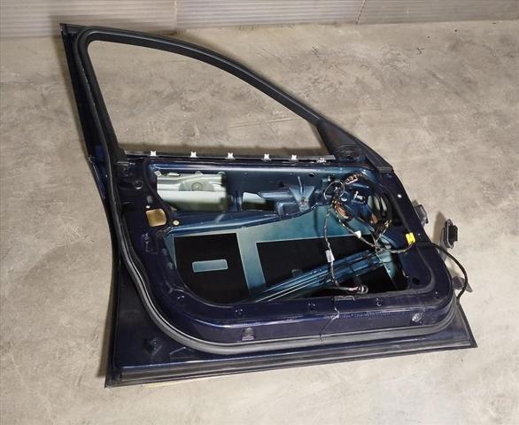 41515A2A3A5 BMW Puerta delantera izquierda  disponible Alicante