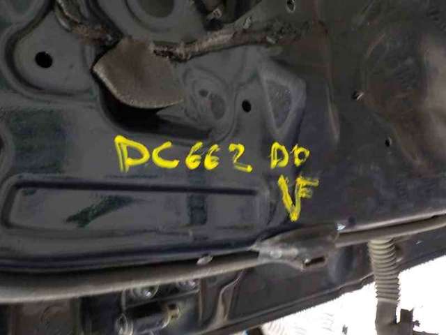 41517034152 BMW Puerta delantera derecha  disponible Ourense