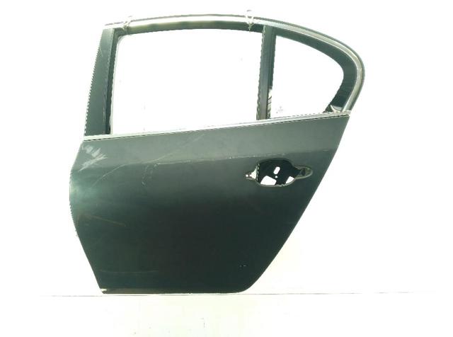 41527202341 BMW Puerta trasera izquierda  comprar en Jaén