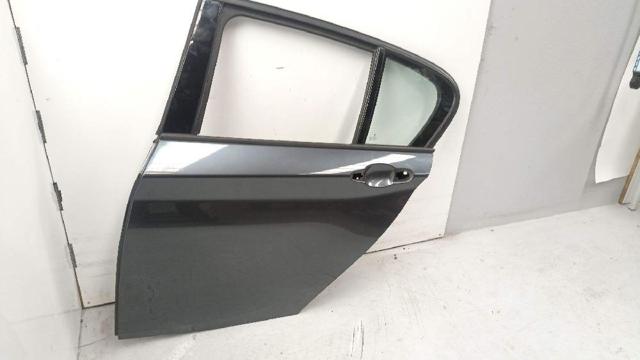 41527284515 BMW Puerta trasera izquierda  disponible Alicante