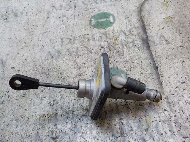 HYUNDAI 416052H000 Cilindro maestro de embrague  en stock Valencia