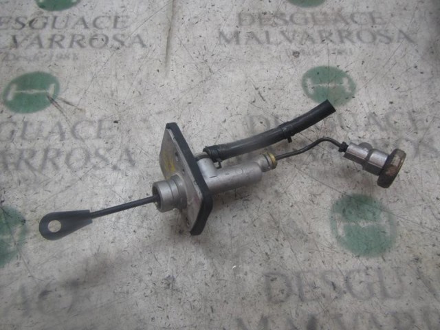 Cilindro maestro de embrague 416052H000 HYUNDAI