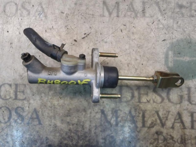 Cilindro maestro de embrague 416101G000 HYUNDAI