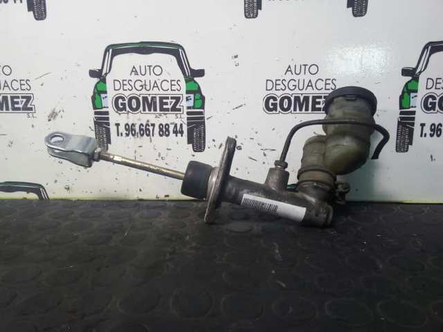 Cilindro maestro de embrague 4161025020 HYUNDAI