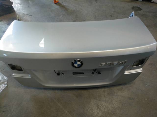 Tapa del maletero 41627254428 BMW