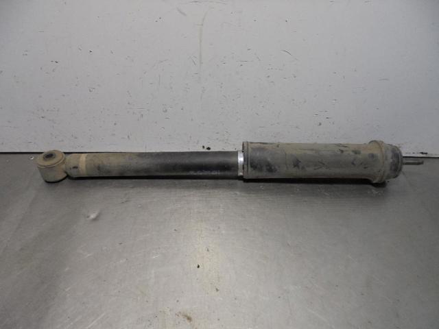 4162A040 MITSUBISHI Amortiguador trasero  en stock Gandía