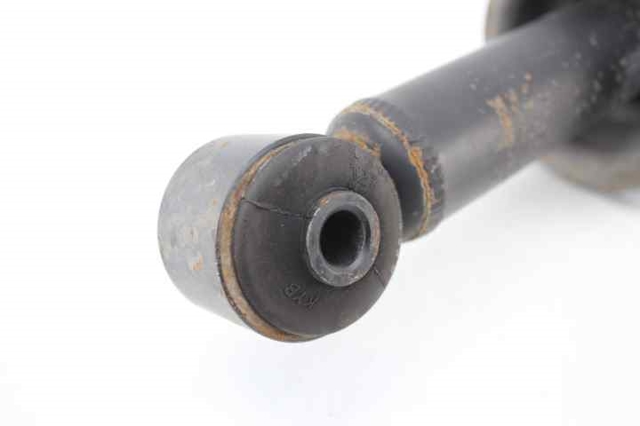 4162A192 MITSUBISHI Amortiguador trasero  en stock Huelva
