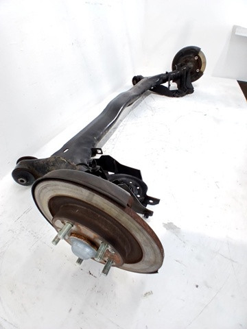 Subchasis trasero soporte motor Honda Civic 8 FK, FN