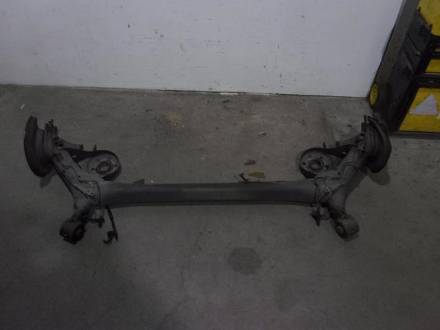 Subchasis trasero 4210112171 TOYOTA