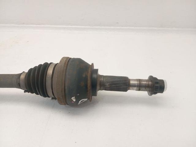 4233030160 TOYOTA Semieje trasero derecho comprar Alcalá