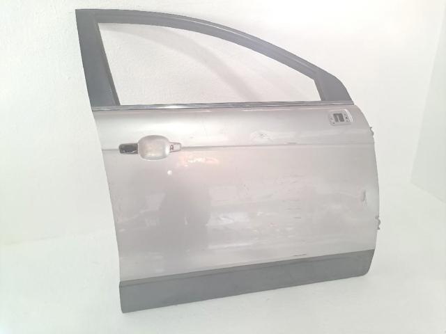 42352070 Puerta delantera derecha  disponible Málaga