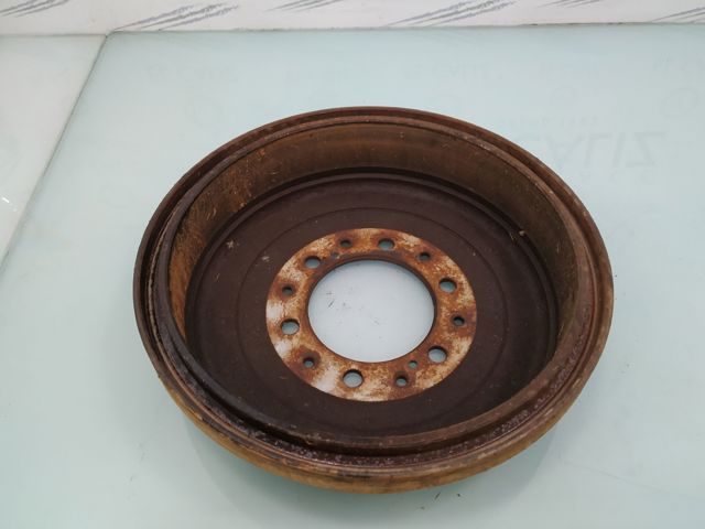 Tambor de freno trasero 424310K130 TOYOTA