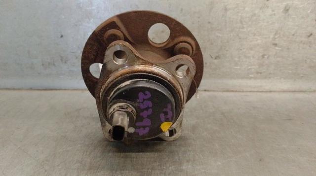 Buje de rueda trasero 424500D111 TOYOTA