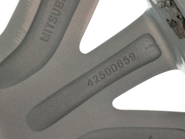 4250D536 Mitsubishi