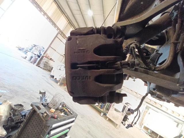 IVECO 42560072 Pinza de freno delantera izquierda  en stock Valencia
