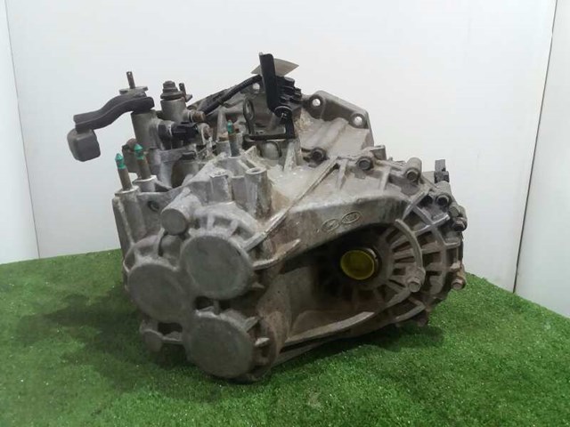 HYUNDAI 4300038050 Caja de cambios  en stock Salamanca
