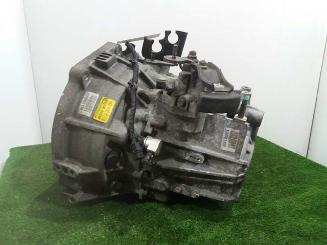 4300038050 Caja de cambios manual completa  disponible Utrera