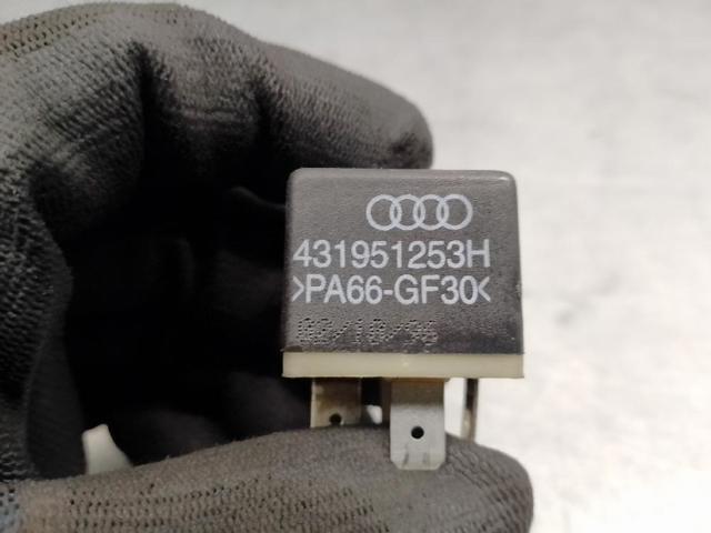 431951253H VAG Relé ventilador  en stock Córdoba